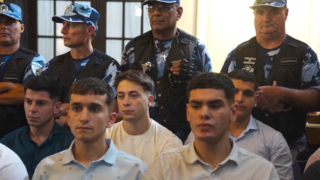Los rugbiers acusados durante los alegatos en el juicio por el crimen de Fernando Báez Sosa. Foto: Clarín