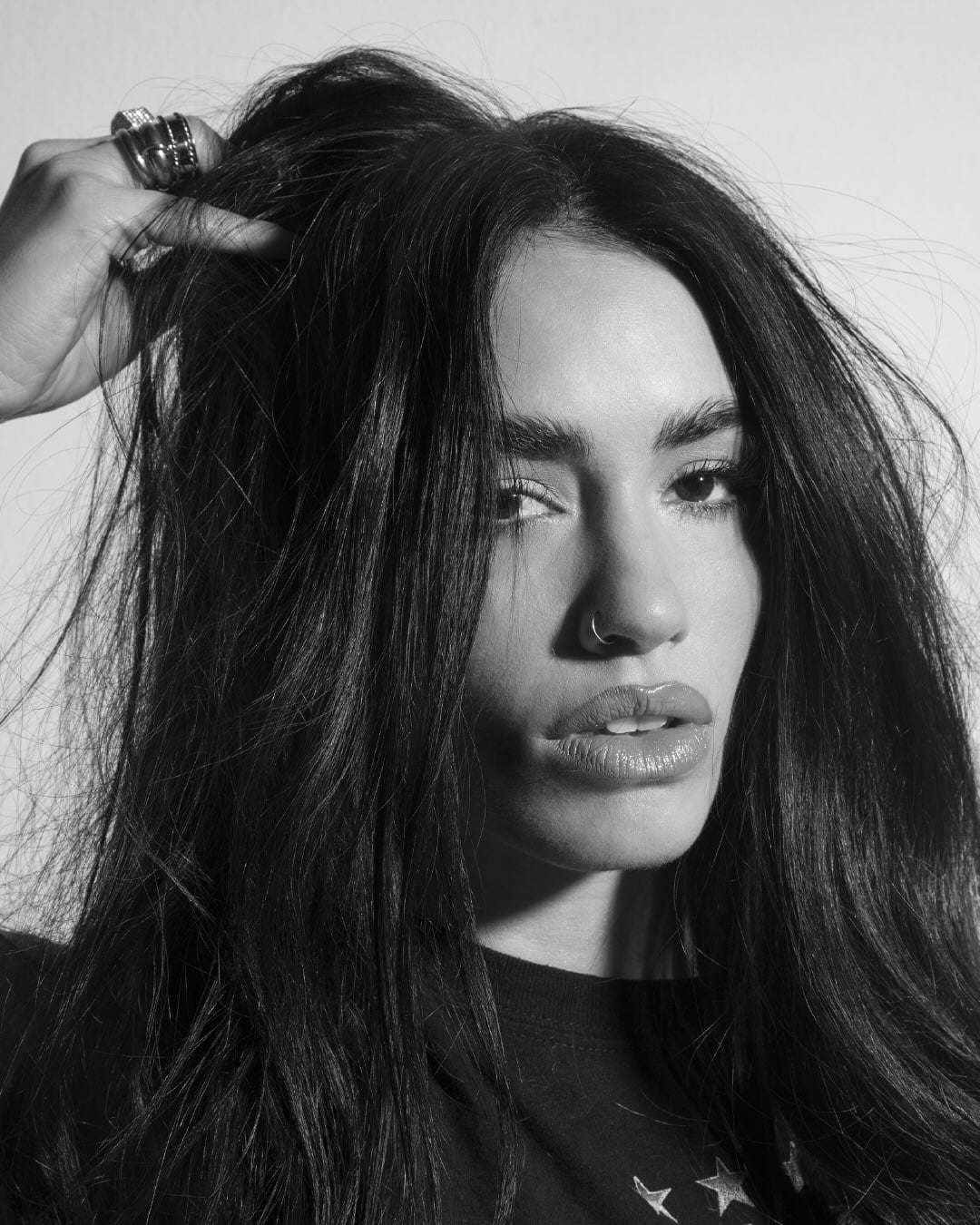 Como una verdadera reina, Lali Espósito revolucionó Instagram con un look que dejó a todos sin palabras