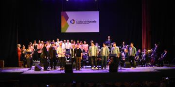 Gala musical en la víspera de los 141 años de Rafaela