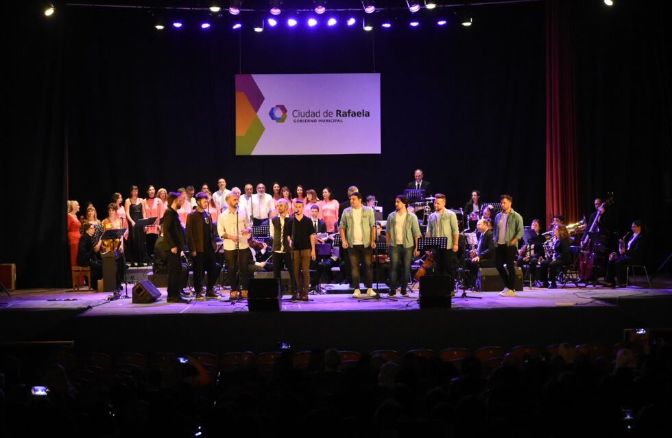 Extraordinaria gala musical para recibir los 141 años de Rafaela