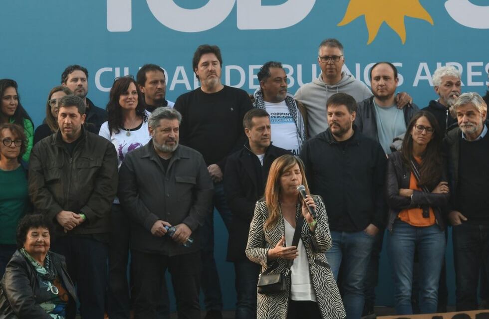 En un acto en Parque Lezama el Gobierno volvió a criticar a la oposición por sus “discursos de odio”