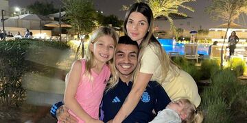 El rosarino tiene el apoyo de su familia en la península arábiga.