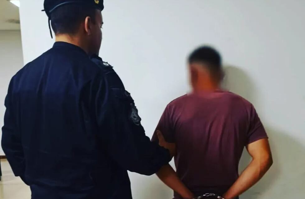 Garupá: robó el celular de un menor con un machete