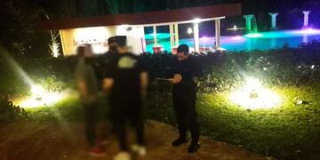 Los organizadores eran dos jóvenes de 24 y 26 años.