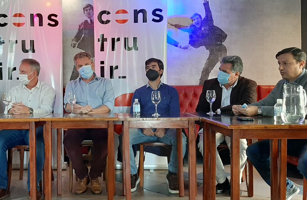 Galimberti y Schneider presentaron Construir alternativa a Frigerio en las PASO