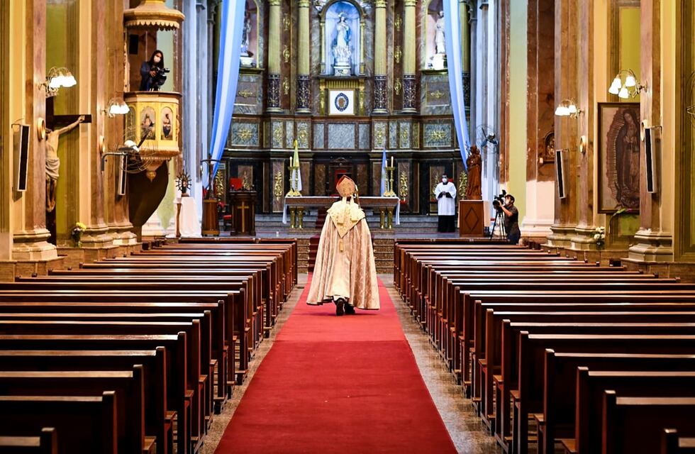 El obispo de San Luis ofició el Tedeum por el 25 de Mayo: “Nadie sale solo de esta realidad del Covid”