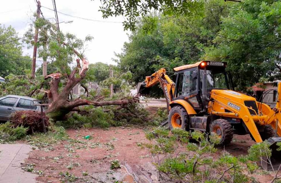 El intendente de Santa Rosa realizó una recorrida y evaluación de los daños