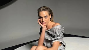 Emilia Attias conquista en las redes con cada uno de sus looks.