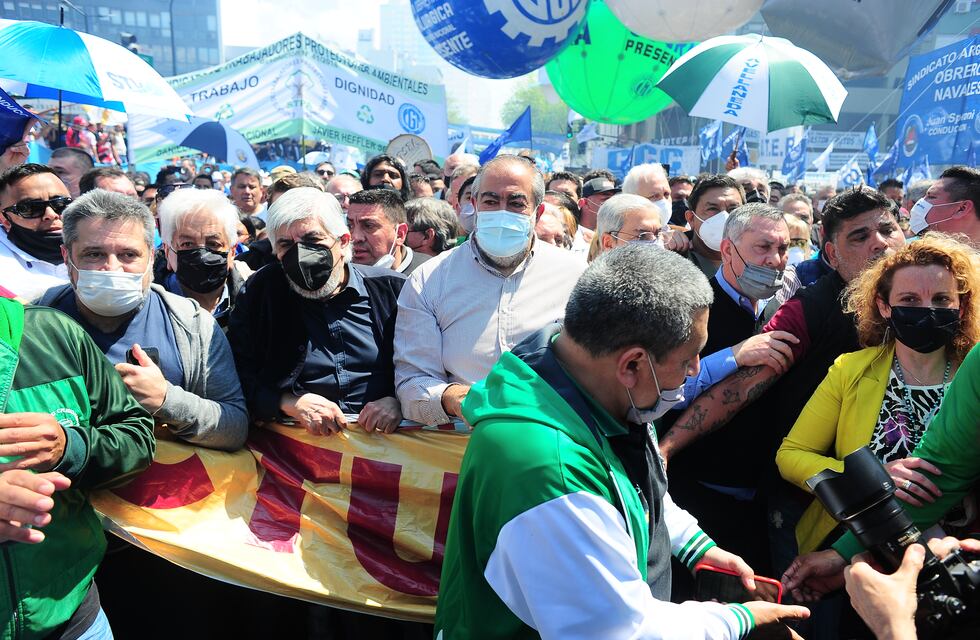 Los líderes de la CGT pidieron por una “reconstrucción de un Estado presente”