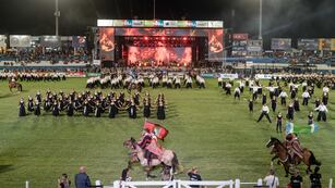 Debido a la intensa lluvia, se suspendió la segunda noche del festival de Jesús María,