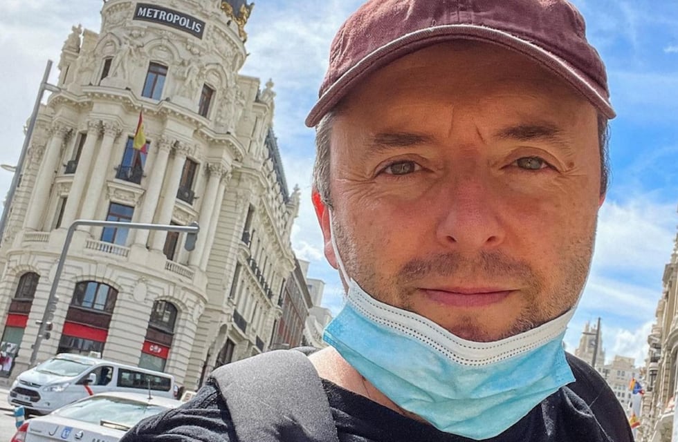 Sir Chandler, internado por coronavirus tras volver de viaje: “La sorpresa me la traje de España”