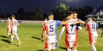 Liga del Sur: Rosario le dio luz y goles a la noche puntaltense