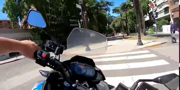 La Brigada Motorizada detuvo a dos delincuentes, uno menor de edad.