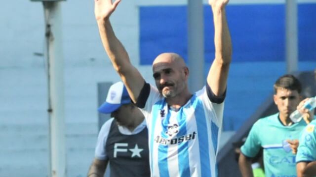 Lisandro López jugó su último partido con la camiseta de Racing ante Godoy Cruz.