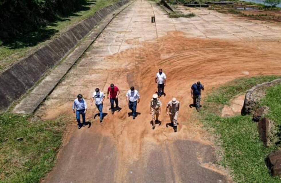 A partir de hoy, se oficializó el acceso al Puerto de Eldorado tras 15 años sin que los vecinos puedan visitarlo