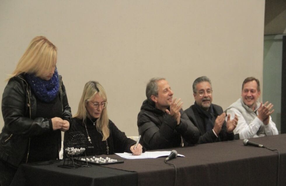 Adjudicatarios de los Creditos Viviendas Semillas