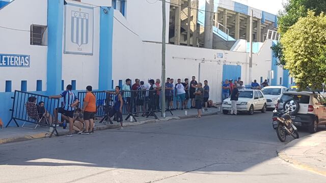 Racing contará con el apoyo de cerca de 5.000 hinchas en Santiago del Estero, para enfrentar a River (La Voz).