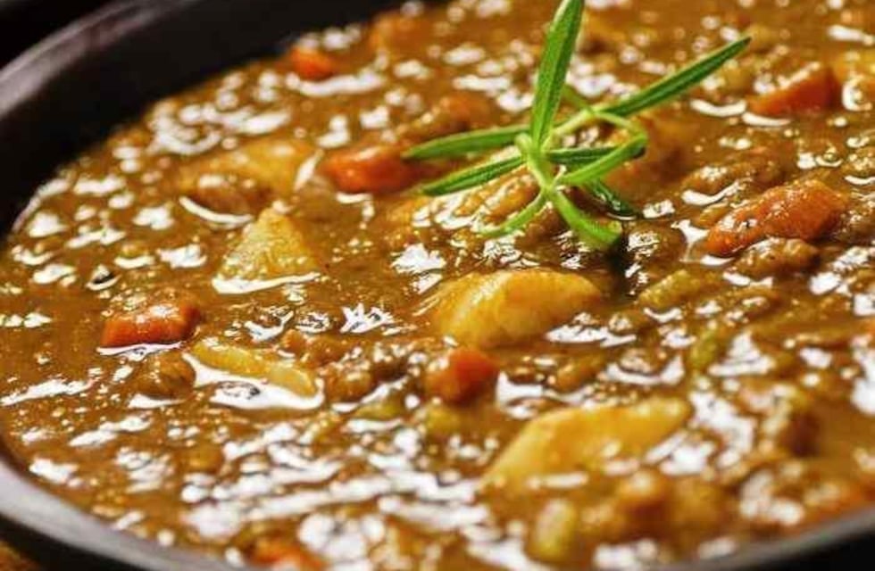 Cómo preparar guiso de arroz: la receta infalible para los días fríos, con pocos ingredientes y un sabor delicioso