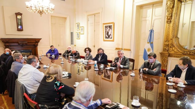 El presidente Alberto Fernández se reunió este lunes en la Casa Rosada con la cúpula de la Confederación General del Trabajo (CGT).