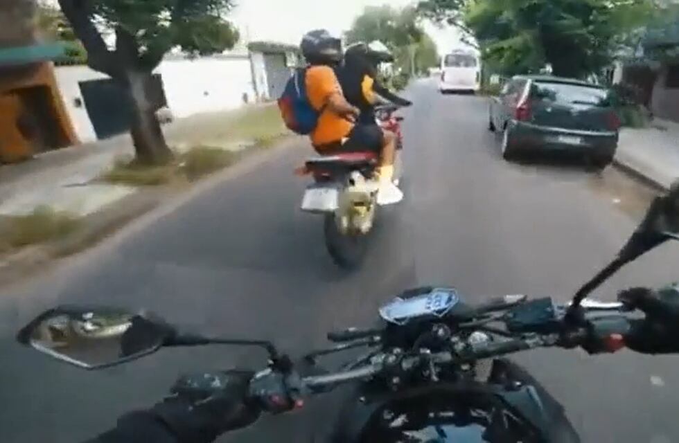Video: así le robaron dos motochorros en Villa Bosch