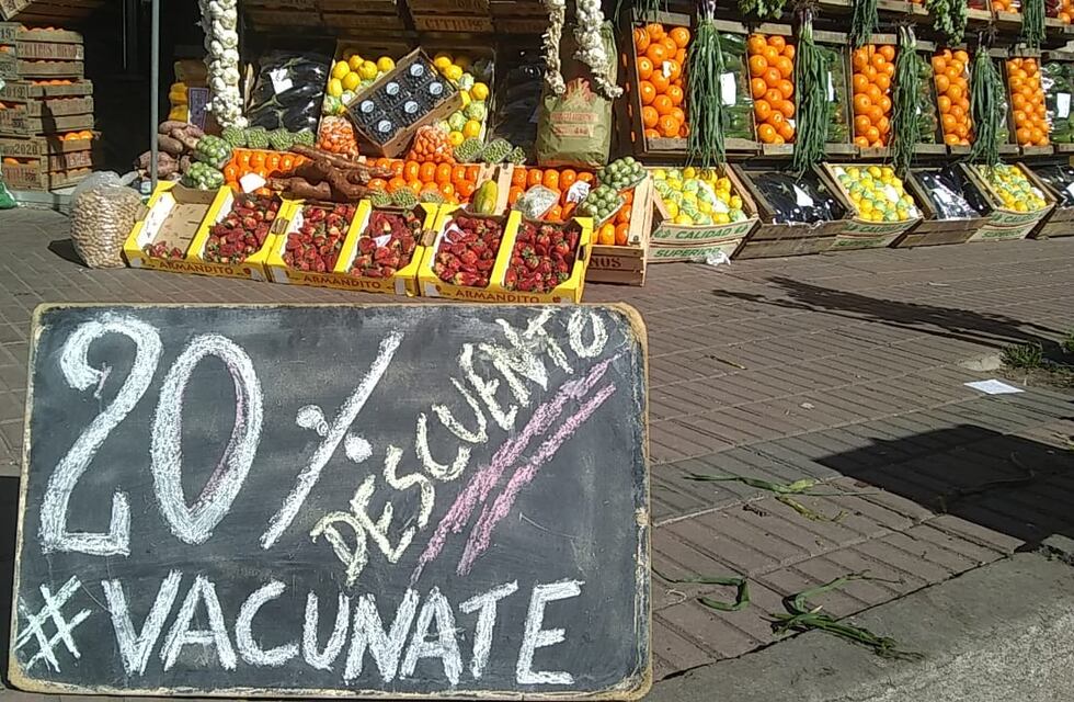 Un mercado de Mar del Plata ofrece un 20% de descuento a personas vacunadas contra el Covid-19