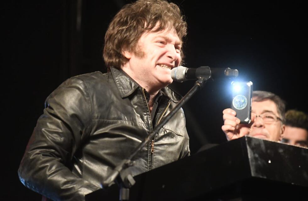 Una encuesta revela que crece la imagen negativa de Javier Milei luego de las polémicas