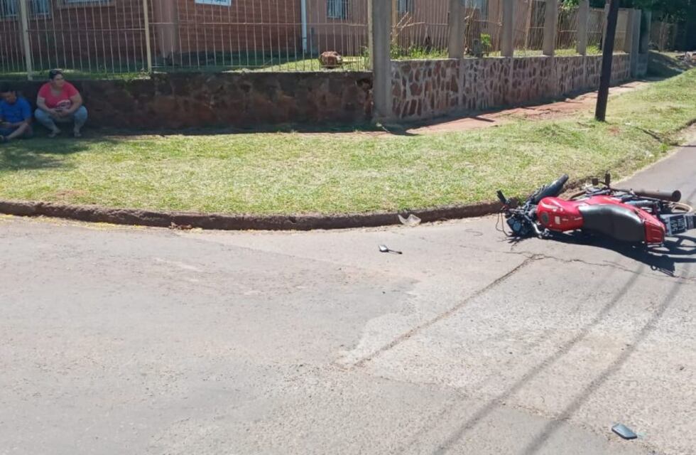 Accidente vial causó daños materiales en Puerto Iguazú