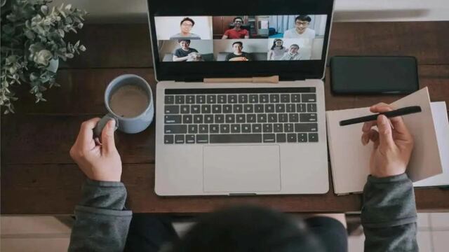 Cuál es la empresa que busca profesionales argentinos para un trabajo remoto.