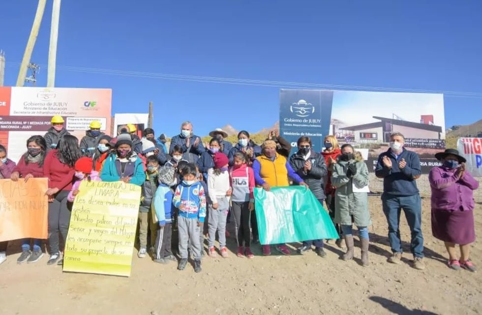 “Fortalecer la educación pública es garantizar el principio de igualdad”, dijo Morales