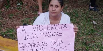 Marcharon pidiendo justicia por las víctimas del doble femicidio en San Antonio.