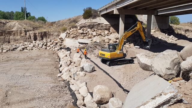 Uno de los trabajos que está realizando Hidráulica es en el control de erosión del cauce del arroyo Los Pozos. Gentileza Gobierno de Mendoza