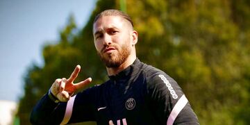 Sergio Ramos, el defensor de 37 años que quedó libre del PSG.