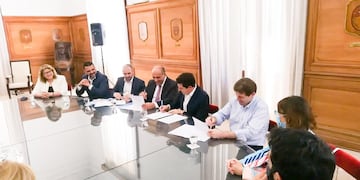 Fideicomiso Austral II: se firmó un nuevo acuerdo para promover la inversión y el desarrollo en Tierra del Fuego