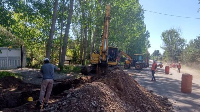 Comenzaron con las obras del colector cloacal norte en San Rafael.