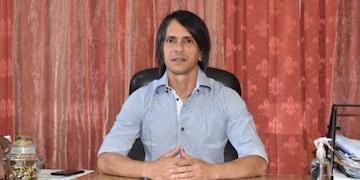 Aumento salarial del 10% para trabajadores municipales de Montecarlo.