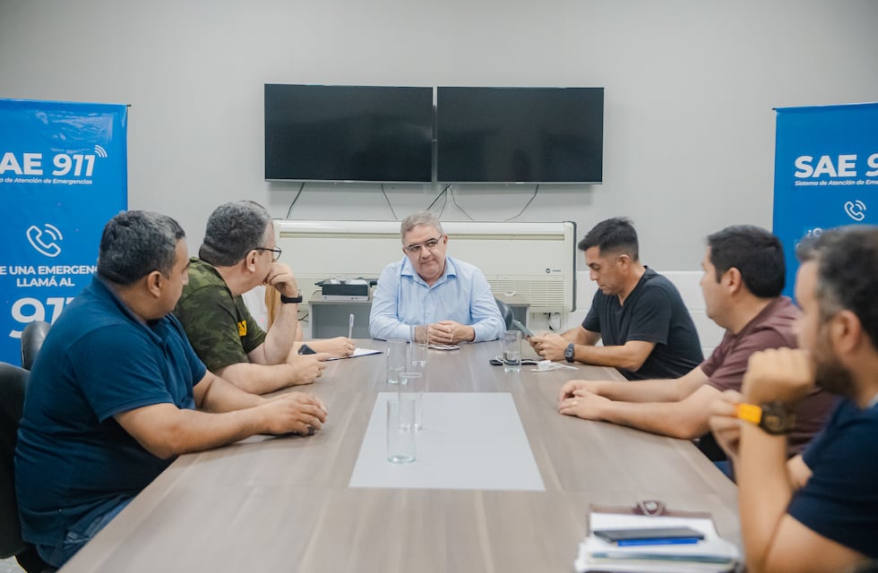 Temporal: el gobernador Raúl Jalil convocó a autoridades provinciales por la emergencia climática