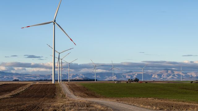 PCR pone en marcha tres nuevos Parques Eólicos