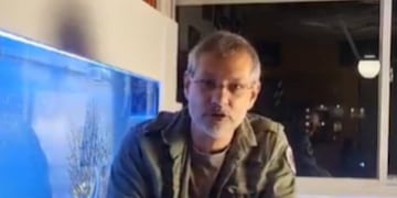 El hecho quedó filmado y sorprendió a todos en internet. (Captura)