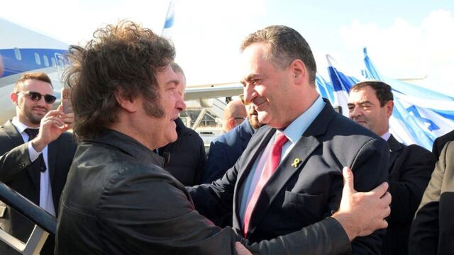 Javier Milei, tras aterrizar en Israel (Presidencia).