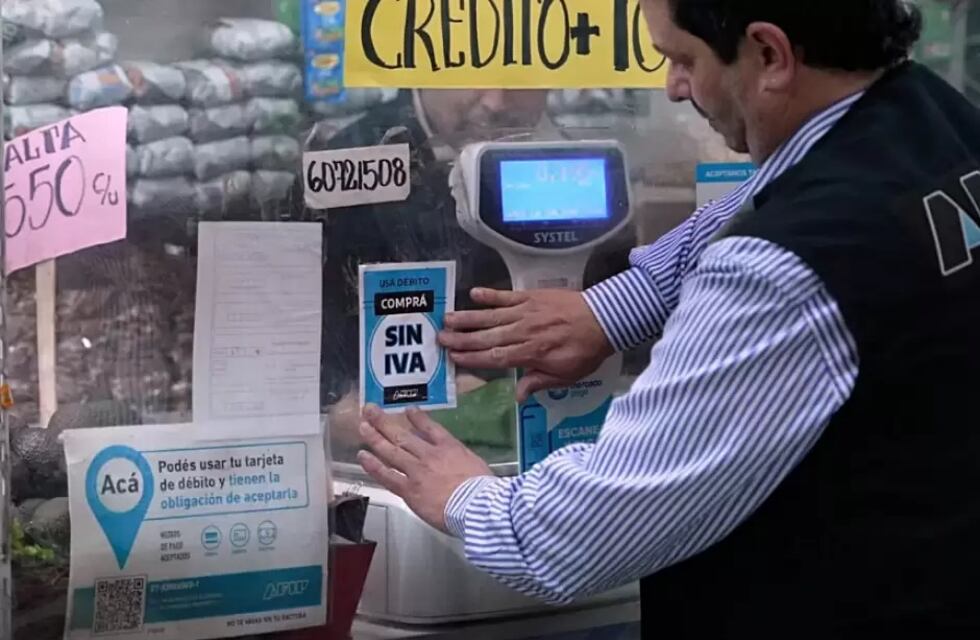“No me devolvieron el IVA”: la explicación del titular de la AFIP para resolver los problemas