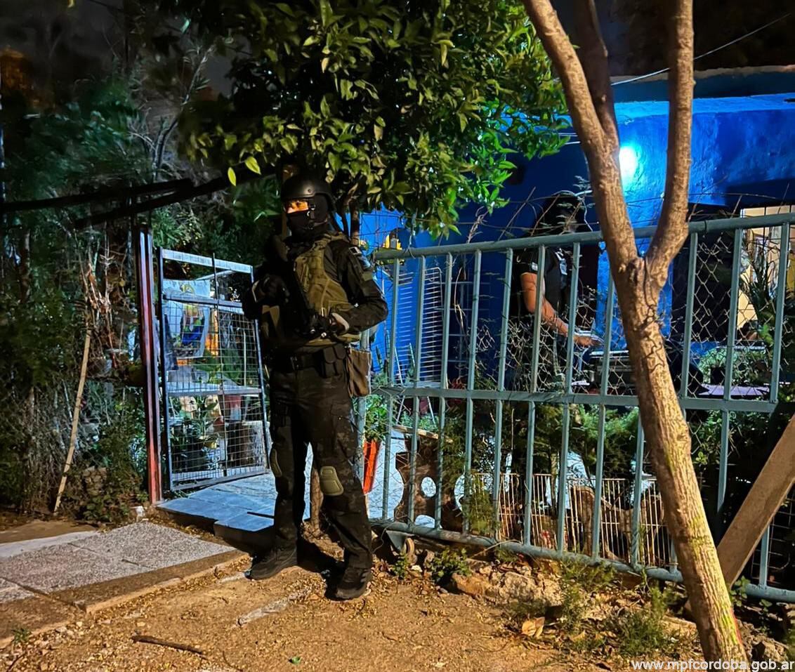 Desbarataron una heladería clandestina en Córdoba.