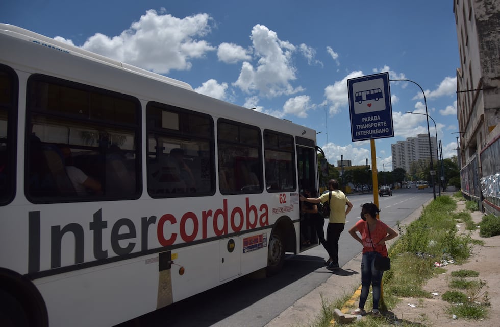 Transporte en Córdoba: autorizarán una suba del 45 por ciento en el boleto de los interurbanos