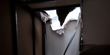 Cedió el piso de un local, una empleada cayó al subsuelo y sufrió una fractura expuesta en Córdoba.