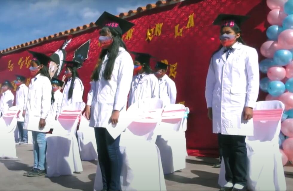 Los alumnos de la Puna salteña celebraron el fin del año lectivo