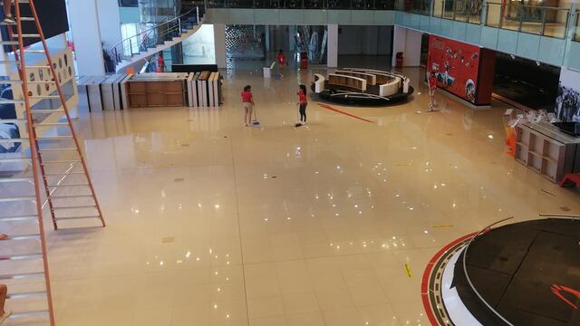 Trabajos en el Museo del Automóvil en Las Termas luego del incendio.