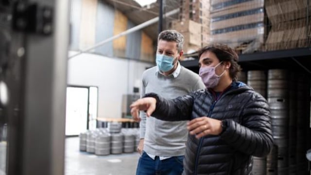 celebró la aprobación de la ordenanza que crea el Régimen de elaboración y comercialización de bebidas artesanales