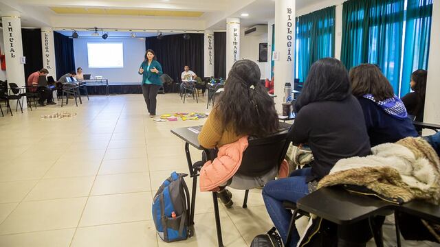 Provincia refuerza la formación de futuros docentes para llevar la educación digital al aula