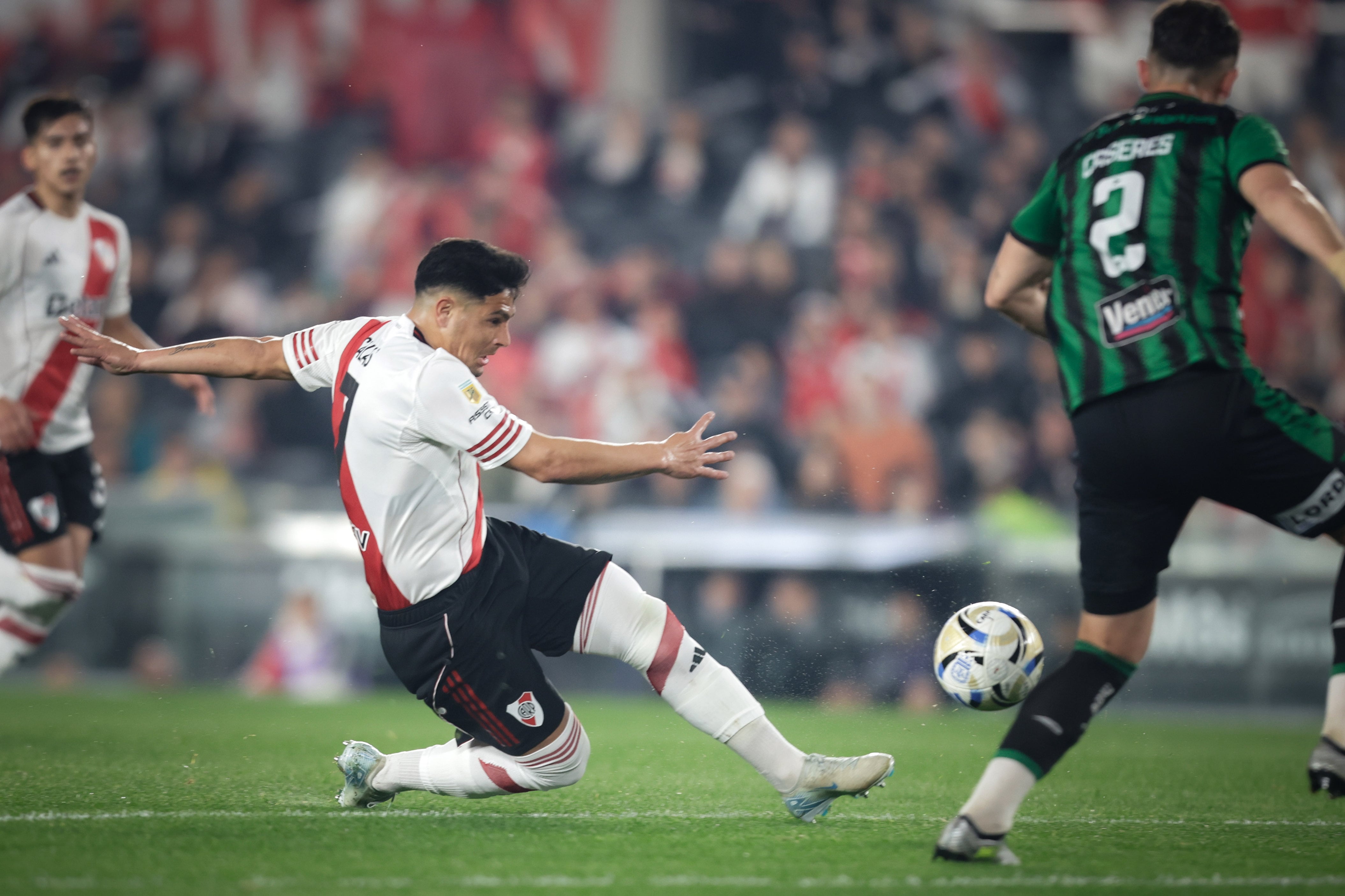 River Plate vs San Martín de San Juan. (Fotobaires)




Foto: FOTOBAIRES




Fecha 7 Torneo Clausura Liga Profesional.