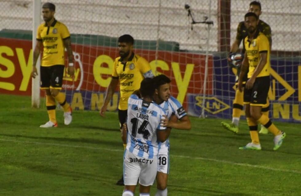 Atlético Tucumán goleó a Comunicaciones y sigue en la Copa Argentina