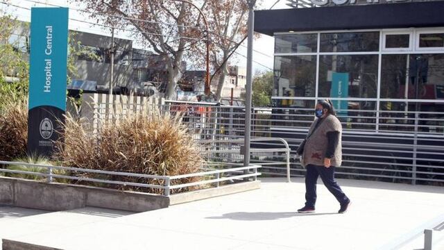 Un hombre baleado quedó internado en el Hospital Central. / Gentileza Los Andes